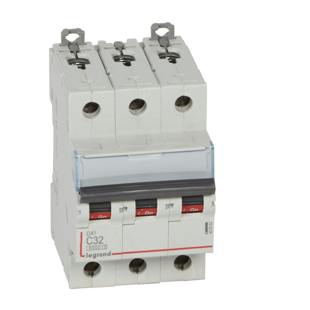 INTERRUPTOR AUT TERMOMAG P/RIEL 3P 32A 230/400VAC 25/10KA DX3-6000 407862