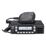Radio móvil UHF 400-470 MHz, Digital DMR-Analógico, 45 Watts, 260 Canales, Pseudotrunking, Encriptación, IP54, MIL-STD-810, GPS, Incluye accesorios de instalación